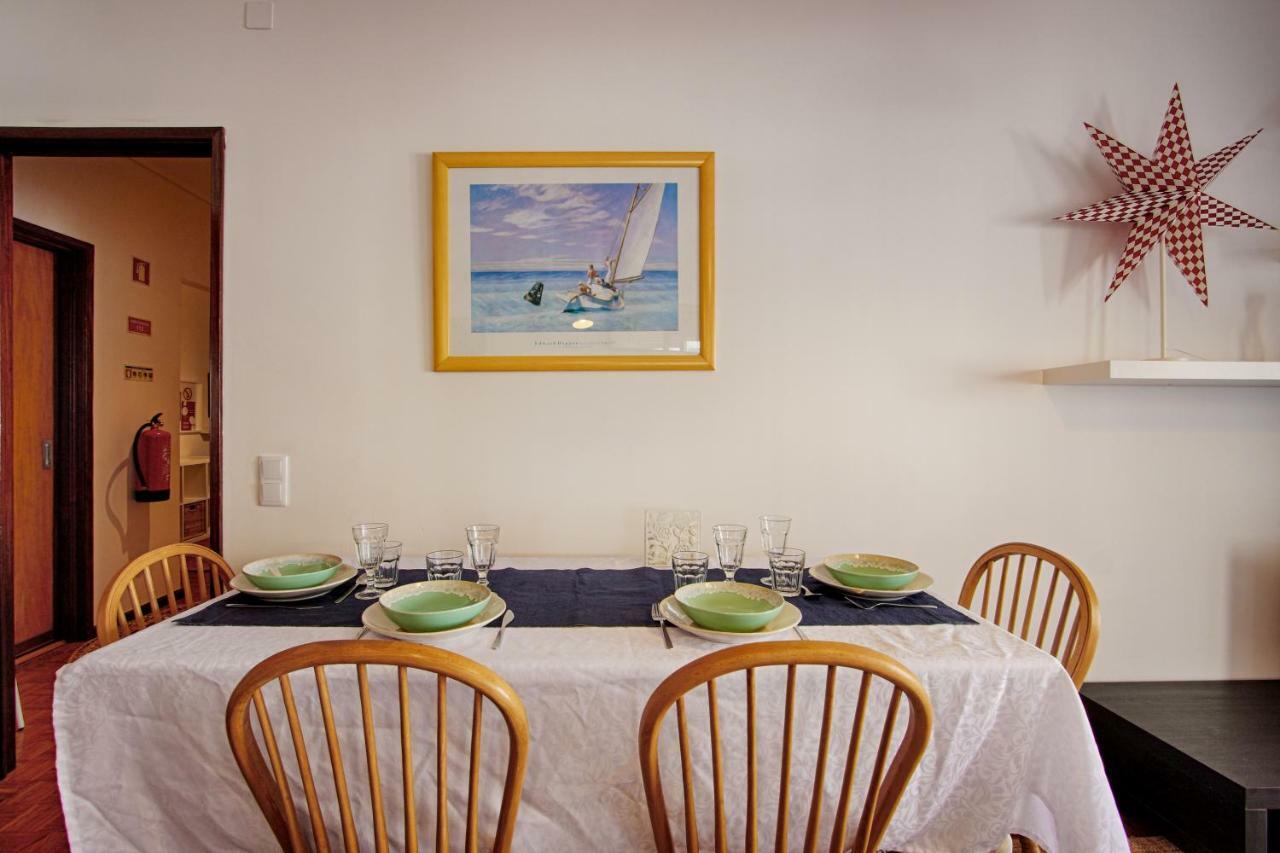 Sailing Apartment Авейру Екстер'єр фото