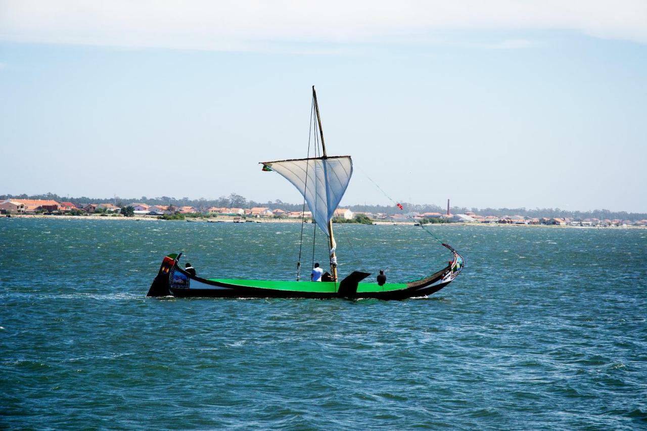 Sailing Apartment Авейру Екстер'єр фото