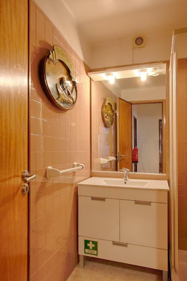 Sailing Apartment Авейру Екстер'єр фото